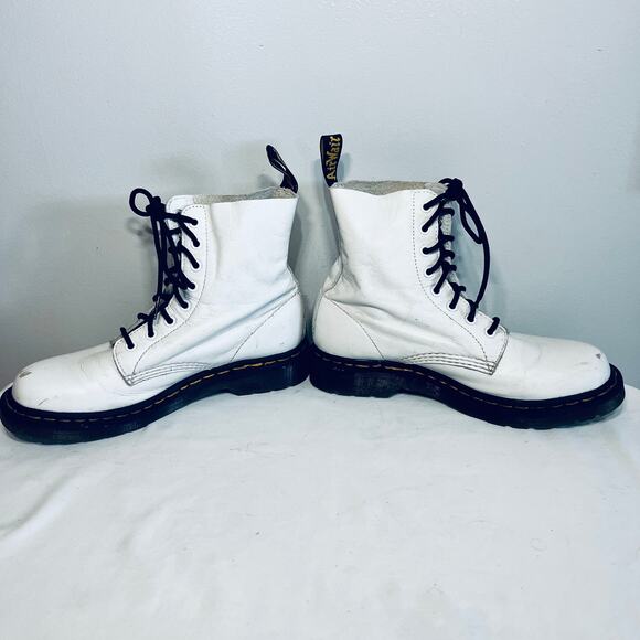 Dr. Martens Boots Pascal White Leather Lace Up Ankle Distressed Combat Grunge 9 - Picture 2 of 8